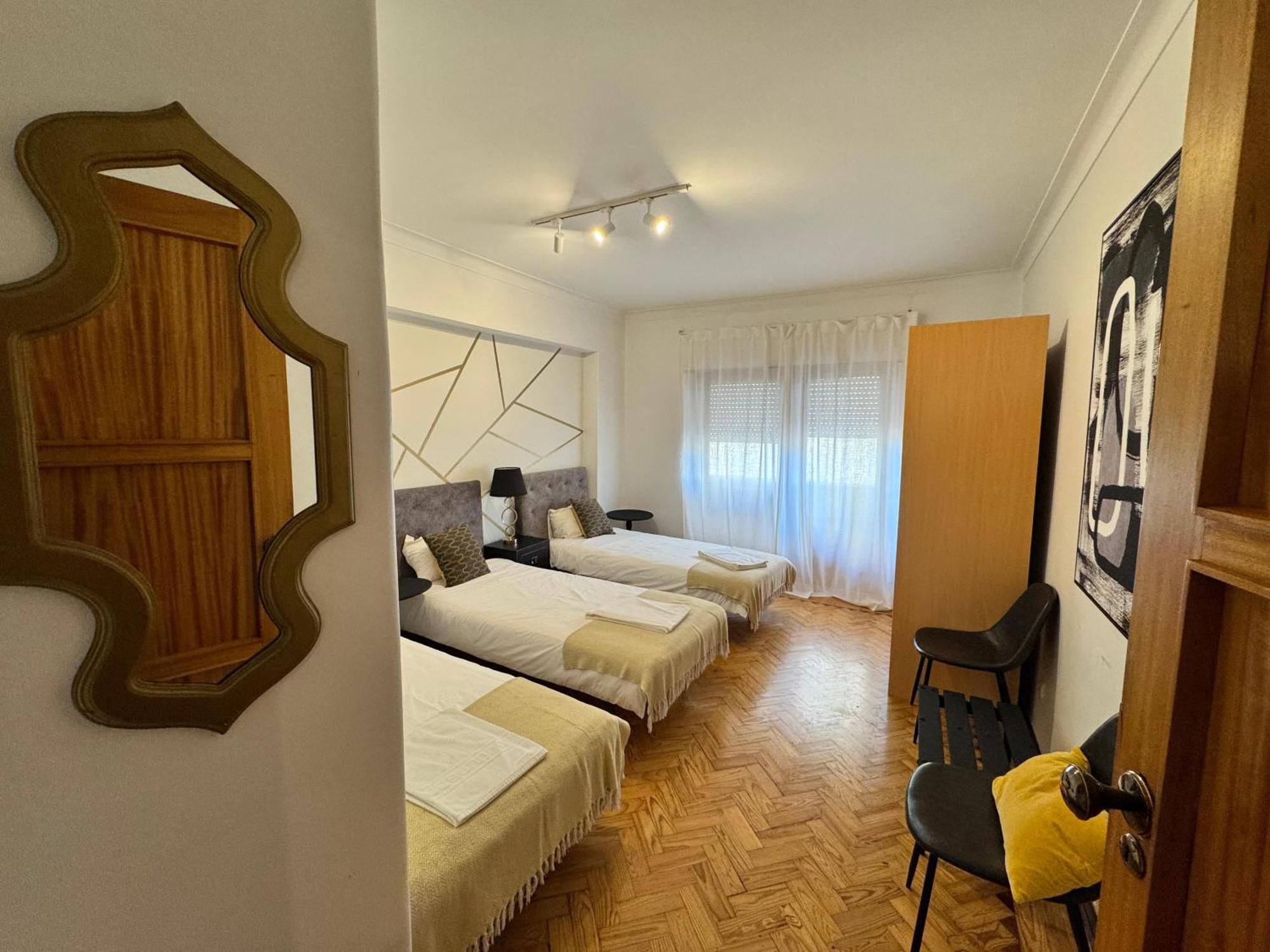 Apolonia 3 Frontal River View 리스본 외부 사진